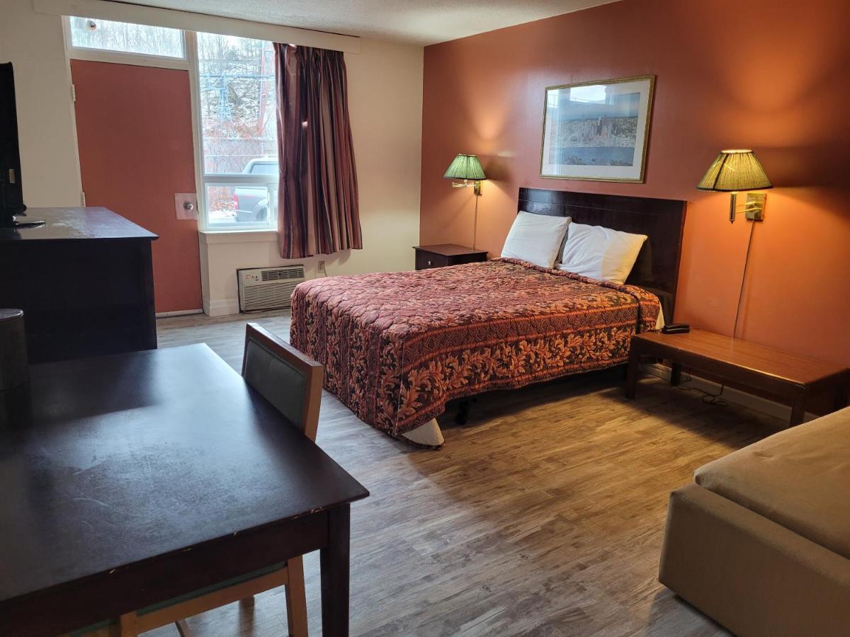 Midtown Hotel Parry Sound Zewnętrze zdjęcie