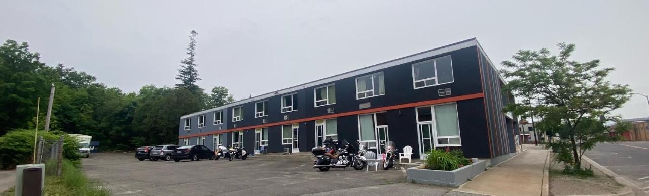 Midtown Hotel Parry Sound Zewnętrze zdjęcie